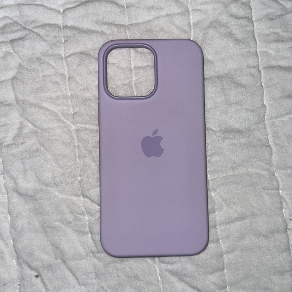 Apple Silicone iPhone 14 Pro Max Case MagSafe